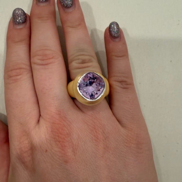 Mounser Ring - Picture 2 of 4